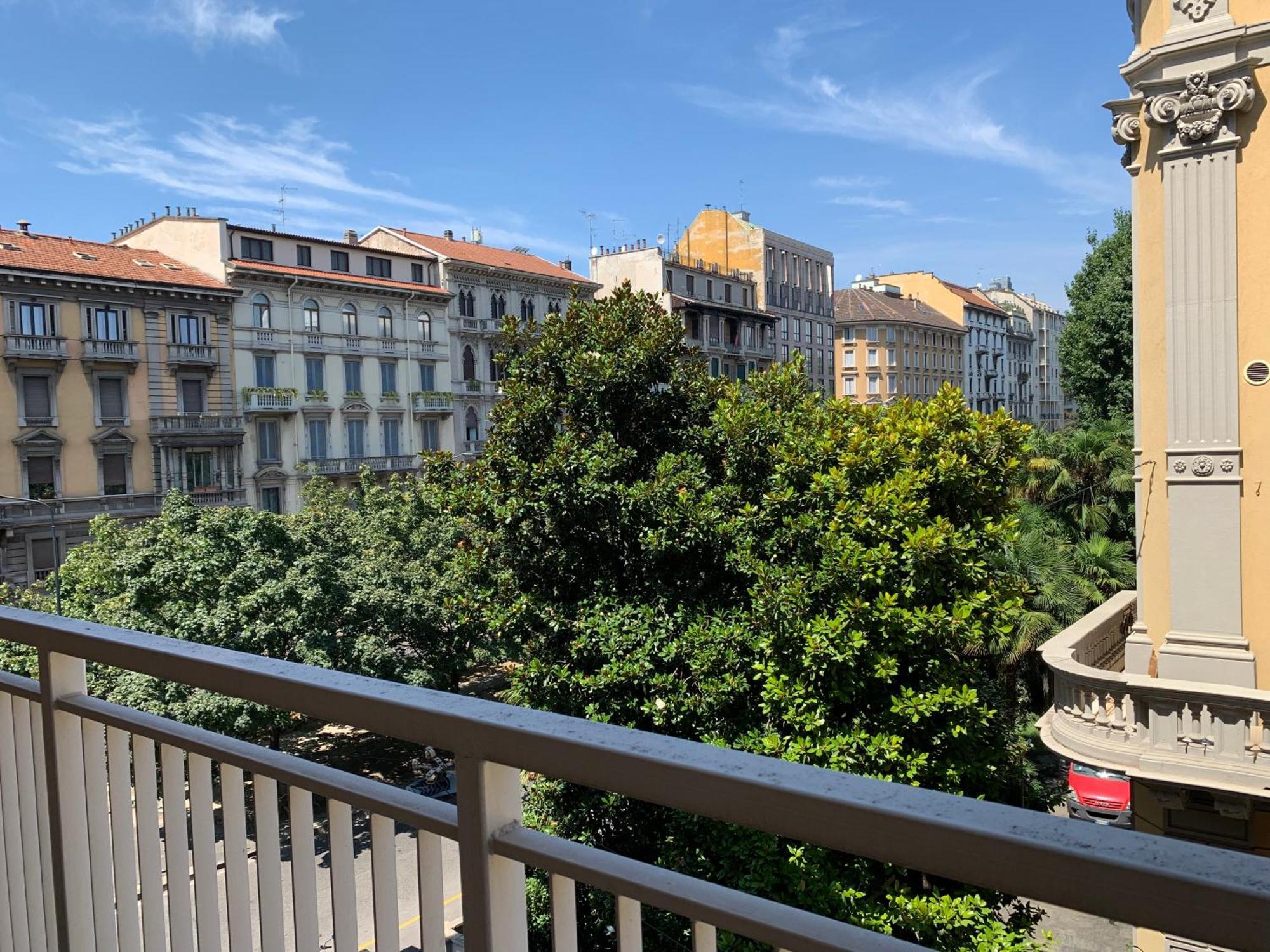 Pindemonte 2 Trilo Appartement Milan